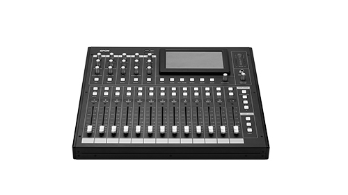 18路數(shù)字調(diào)音臺(tái)